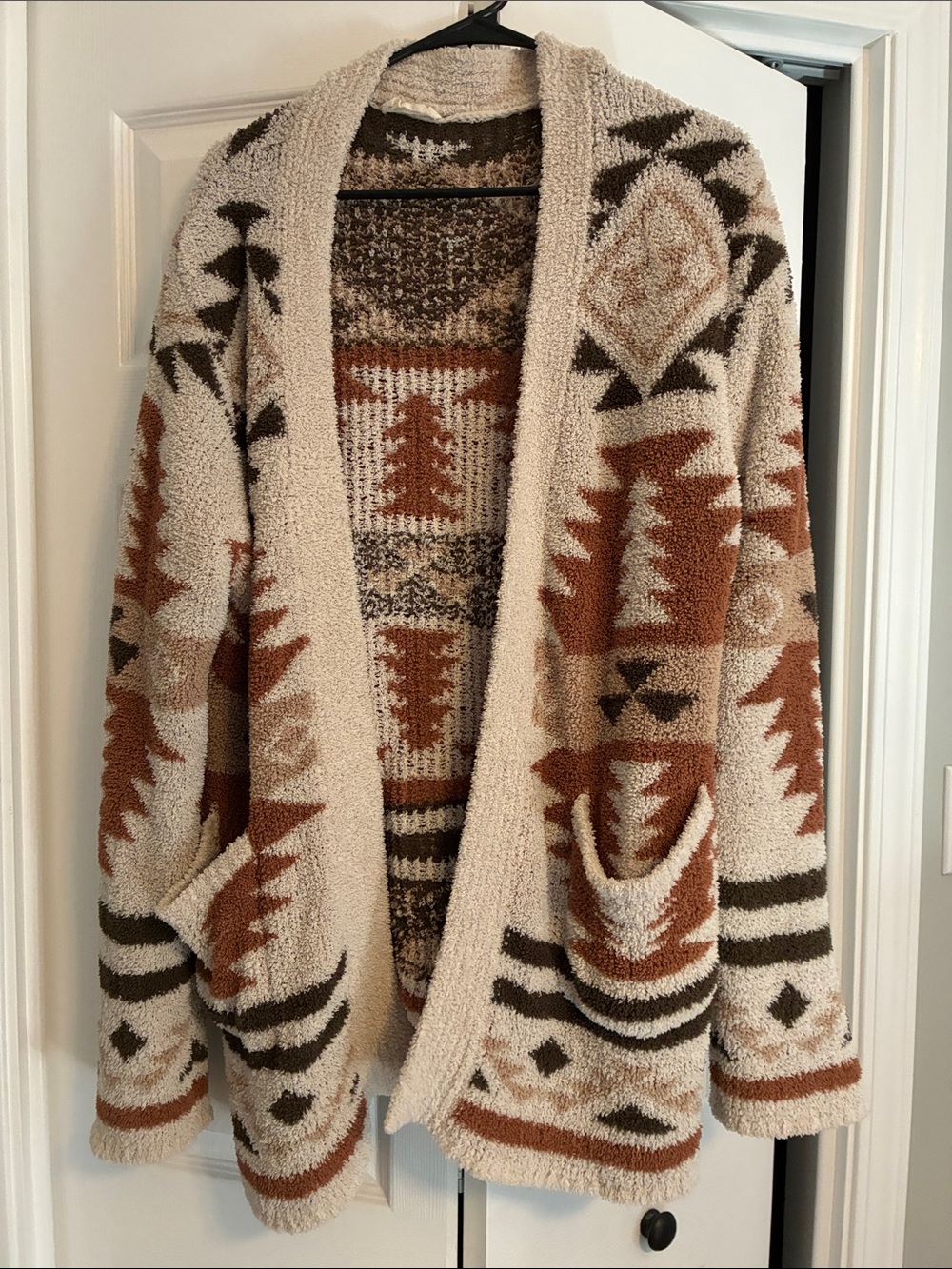 Cozy Open-Front Aztec Cardigan Sweater - Cream & Brown